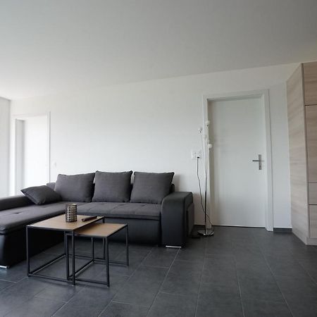 Clasgieri - 3-Zimmer-Ferienwohnung Fuer 4 - 6 Personen, 65M2 Falera Exteriör bild