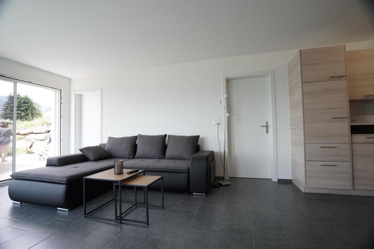 Clasgieri - 3-Zimmer-Ferienwohnung Fuer 4 - 6 Personen, 65M2 Falera Exteriör bild