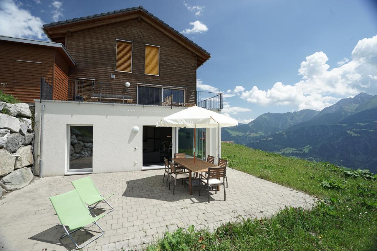 Clasgieri - 3-Zimmer-Ferienwohnung Fuer 4 - 6 Personen, 65M2 Falera Exteriör bild