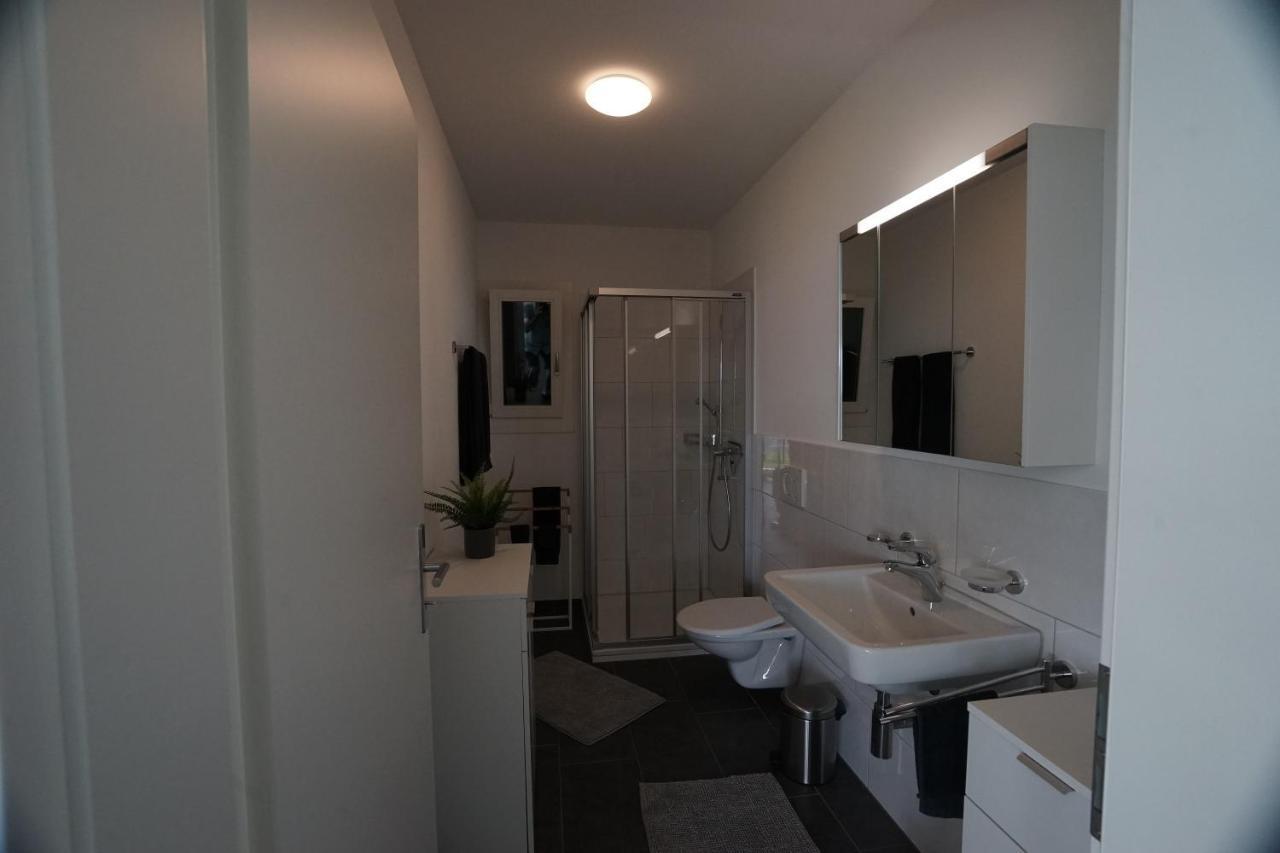 Clasgieri - 3-Zimmer-Ferienwohnung Fuer 4 - 6 Personen, 65M2 Falera Exteriör bild